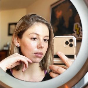 Meet your Posher, Libbie